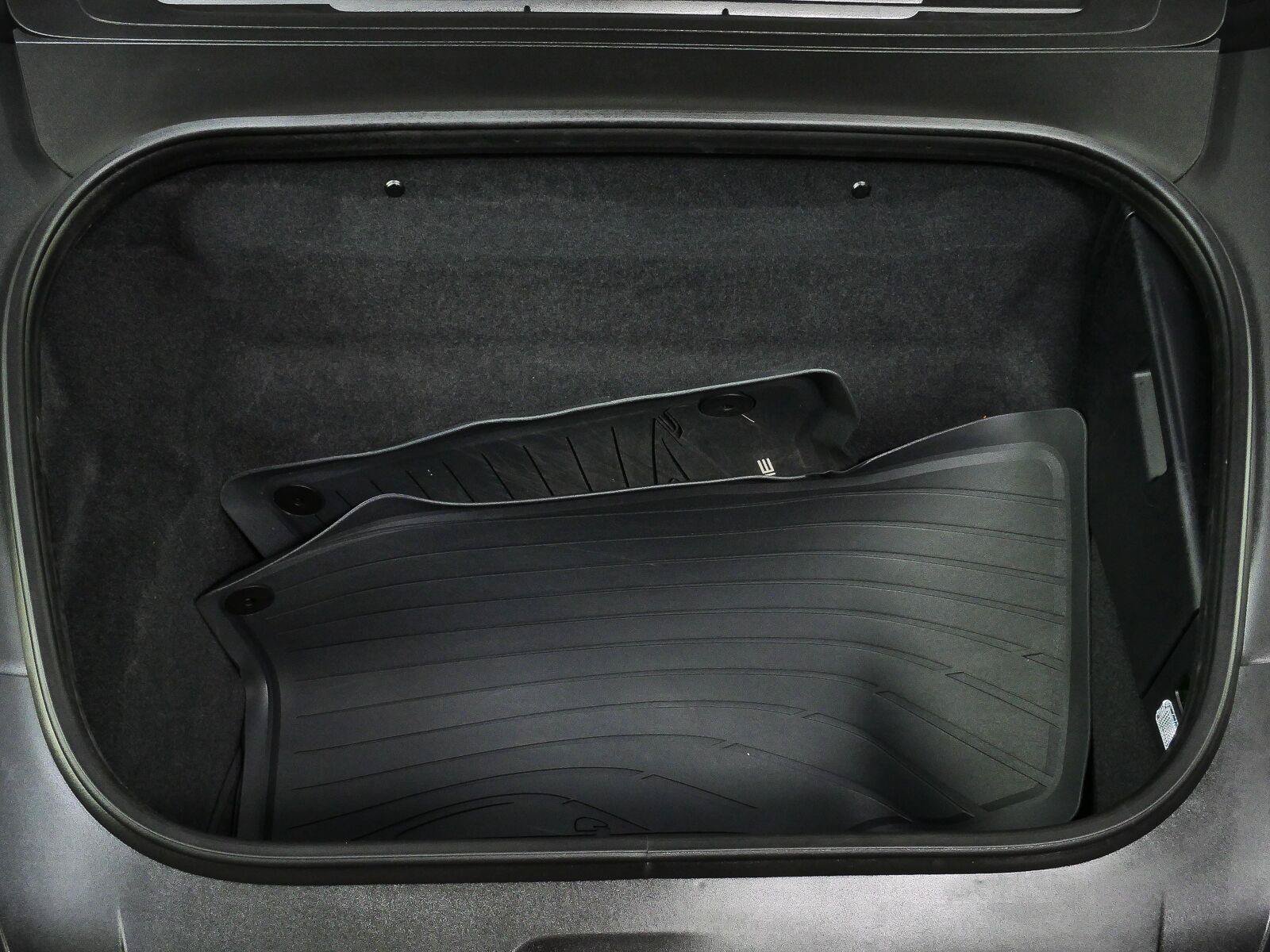 Certified 2023 Porsche 911 Carrera RWD image 27