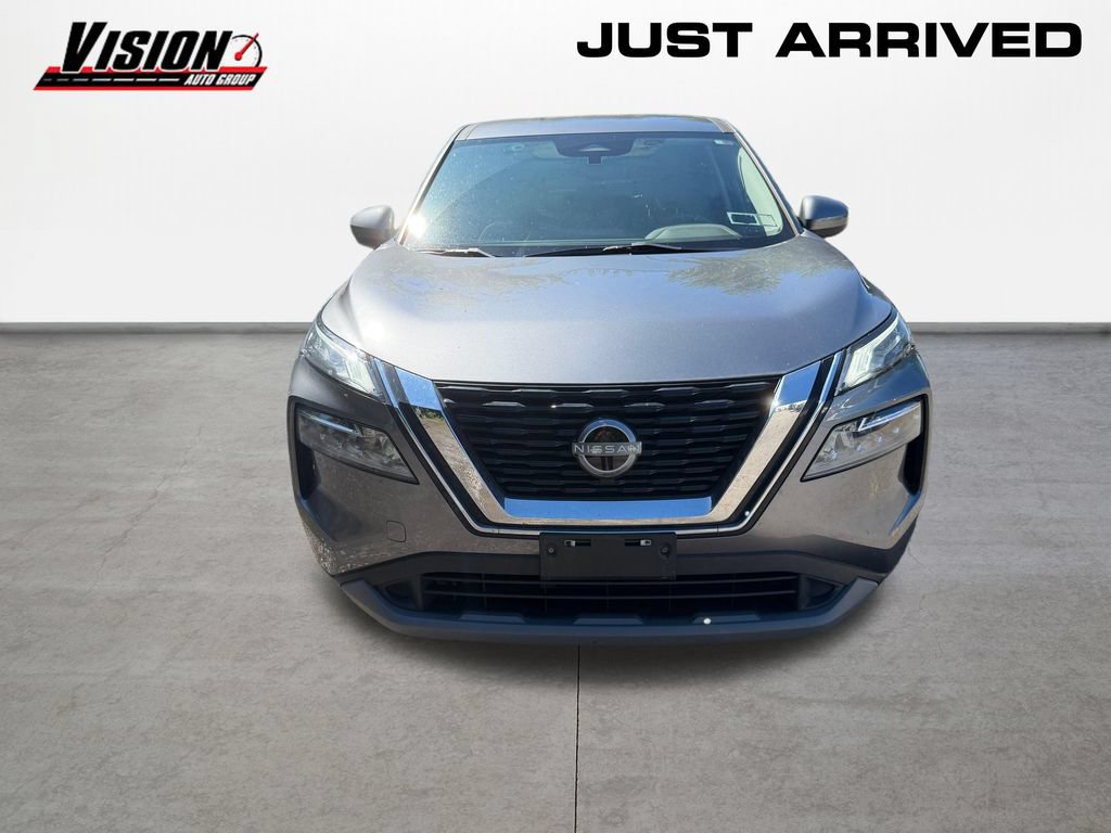 Used 2023 Nissan Rogue SV AWD/4WD image 2