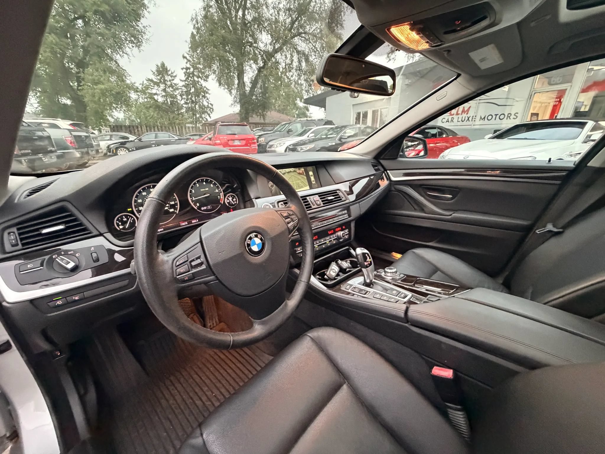 Used 2013 BMW 528i xDrive Sedan AWD/4WD image 8
