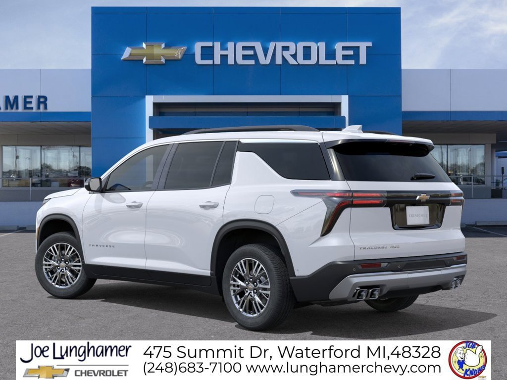 New 2027 Chevrolet Traverse LT AWD/4WD image 3