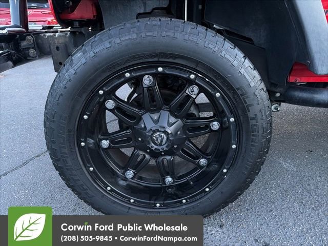 Used 2015 Jeep Wrangler Sport w/ Connectivity Group image 9