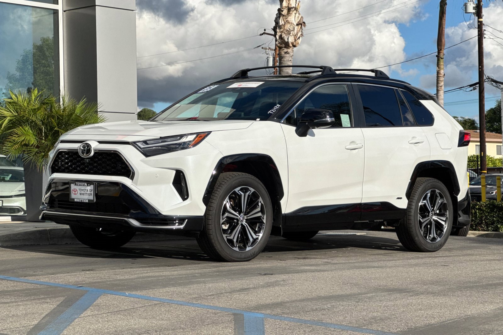 Certified 2025 Toyota RAV4 XSE image 10