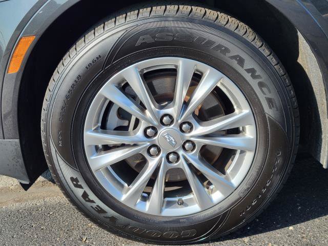 Used 2020 Cadillac XT5 Premium Luxury w/ LPO, Floor Liner Package AWD/4WD image 5