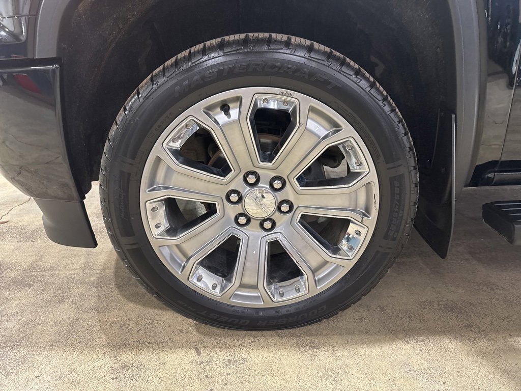 Used 2017 GMC Sierra 1500 Denali w/ Denali Ultimate Package image 7