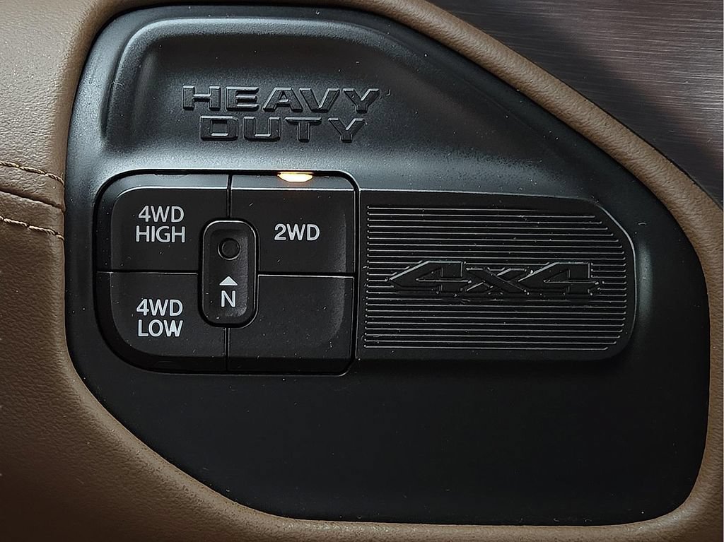 Used 2020 RAM 2500 Limited AWD/4WD image 16