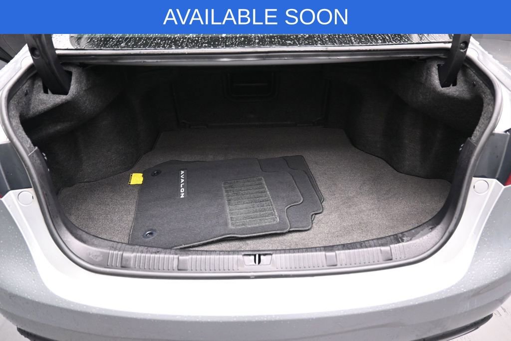 Used 2017 Toyota Avalon Touring w/ Carpet Mat Package FWD image 34
