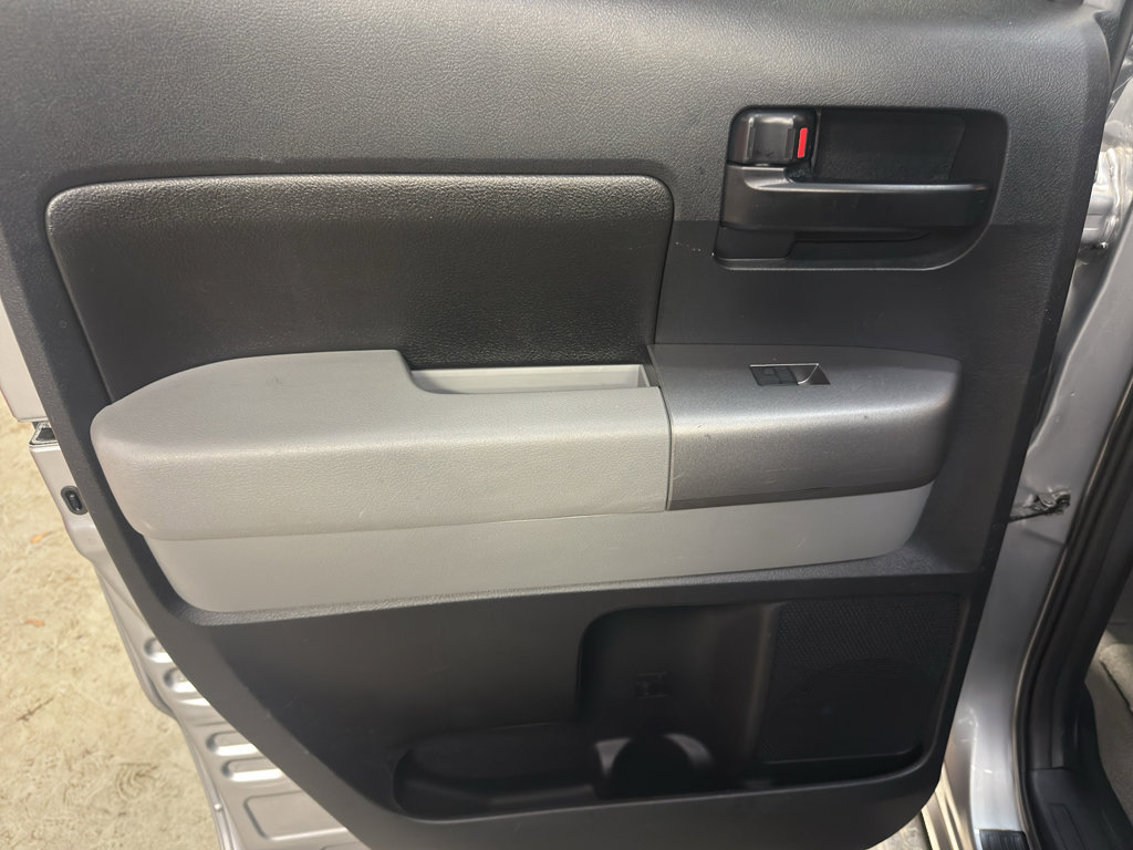 Used 2010 Toyota Tundra 4x4 Double Cab image 26