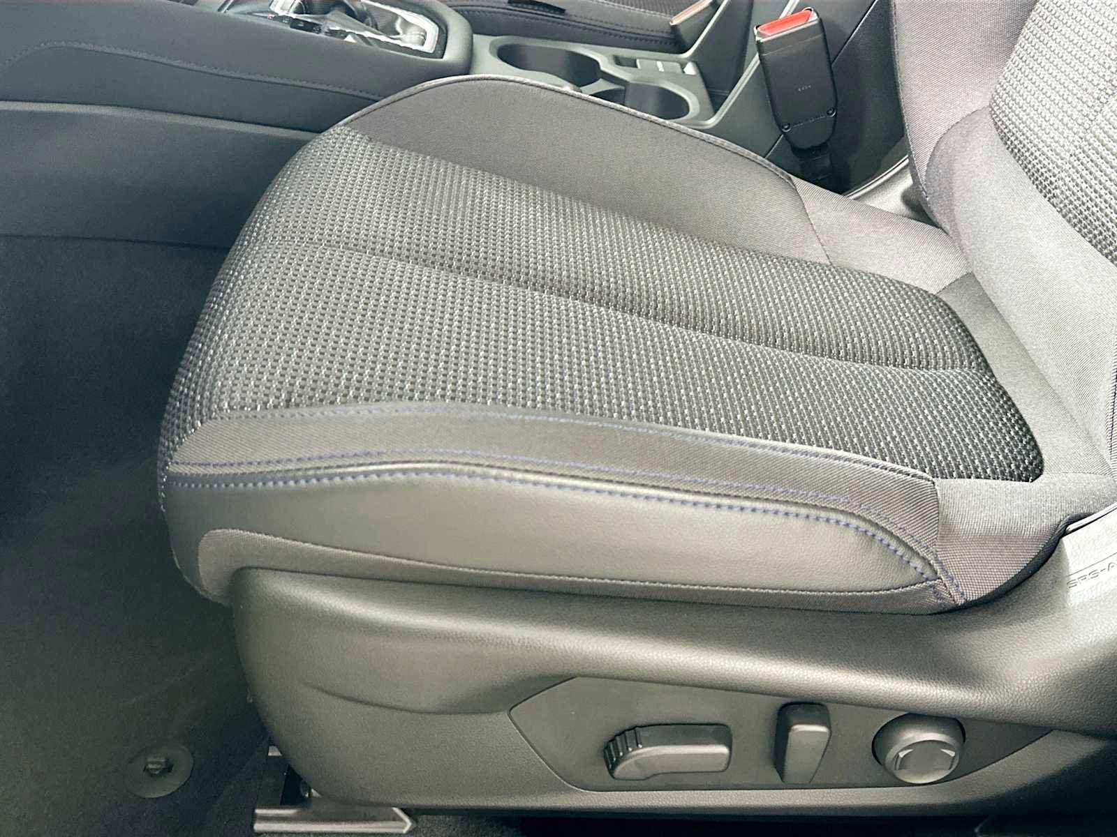 Certified 2025 Subaru Forester Premium w/ Convenience Package #2 image 17