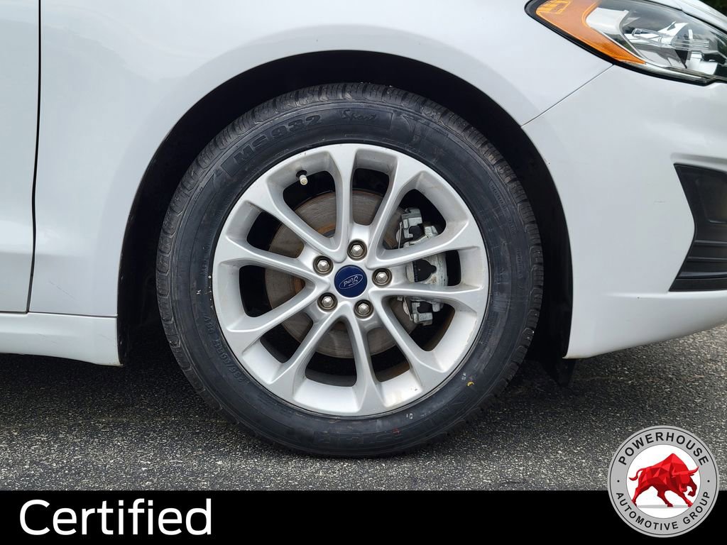 Used 2020 Ford Fusion SE FWD image 12