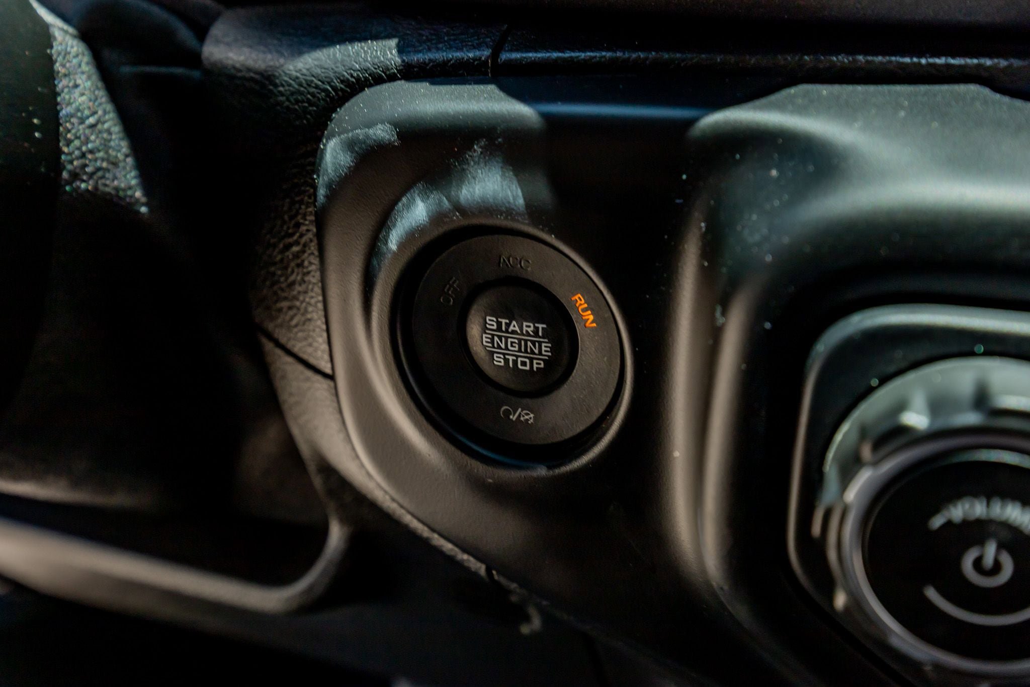 Used 2021 Jeep Gladiator Mojave AWD/4WD image 22