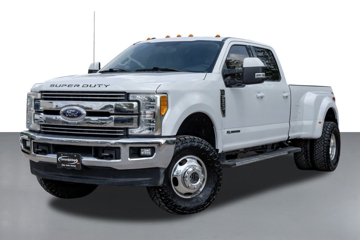 Used 2017 Ford F350 Lariat w/ Lariat Value Package image 4