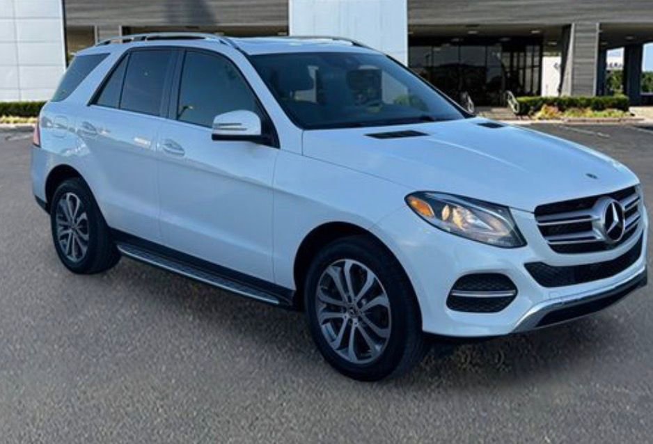 Used 2019 Mercedes-Benz GLE 400 GLE 400 image 16