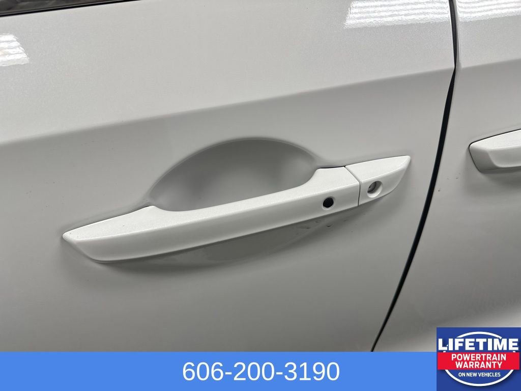 New 2026 Honda Odyssey Touring image 7