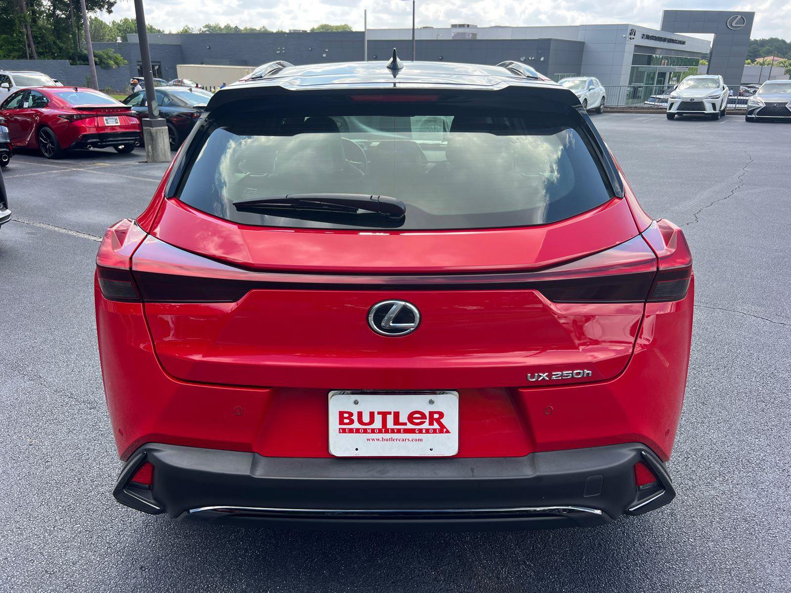 Certified 2024 Lexus UX 250h F Sport FWD image 6