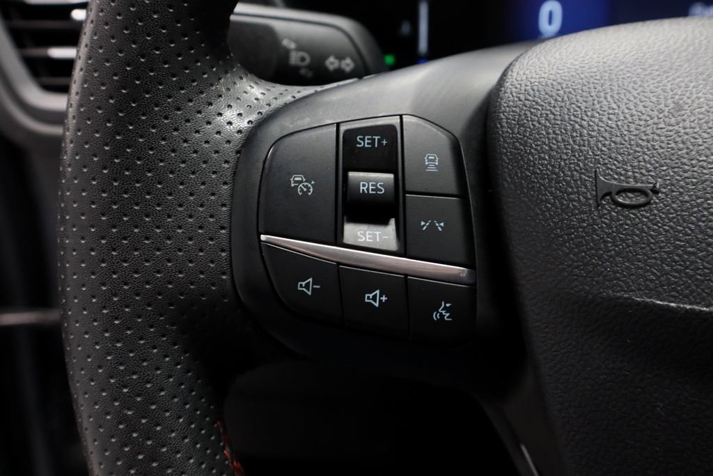 Certified 2023 Ford Escape ST-Line w/ Tech Pack #1 image 28