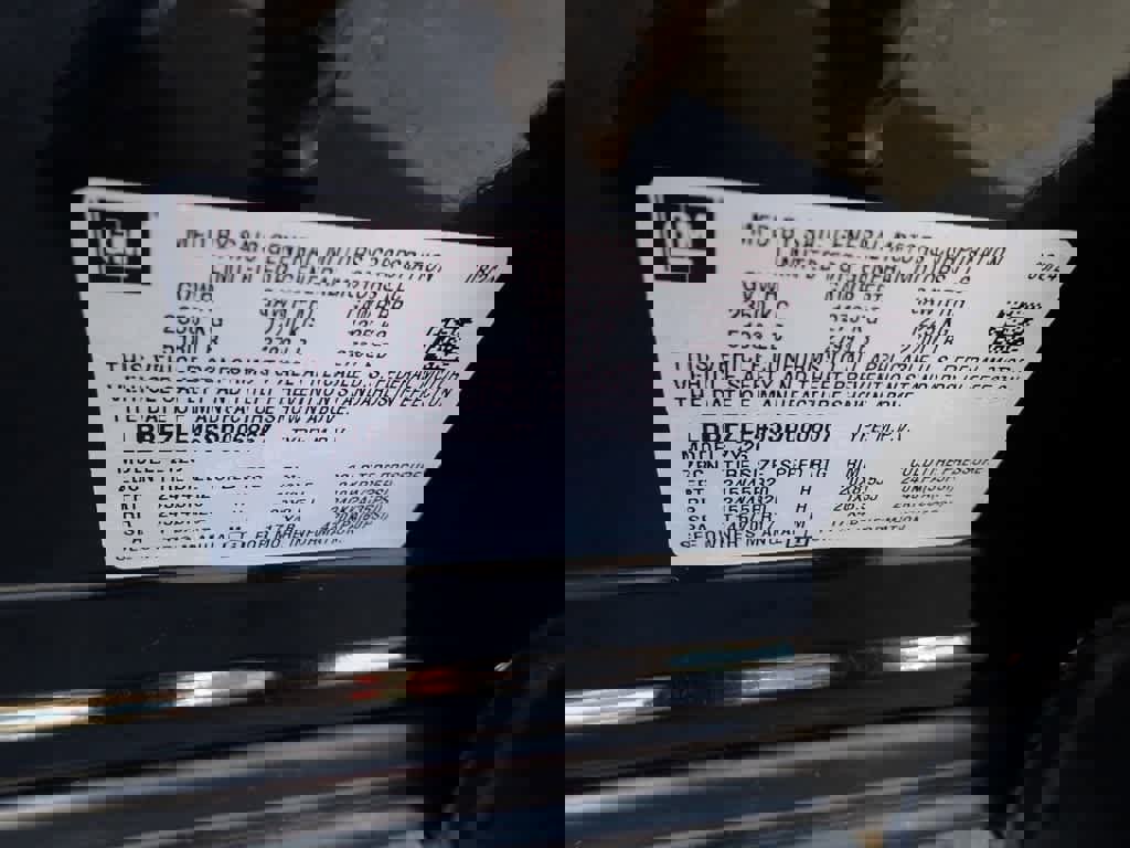 Used 2025 Buick Envision Sport Touring image 28