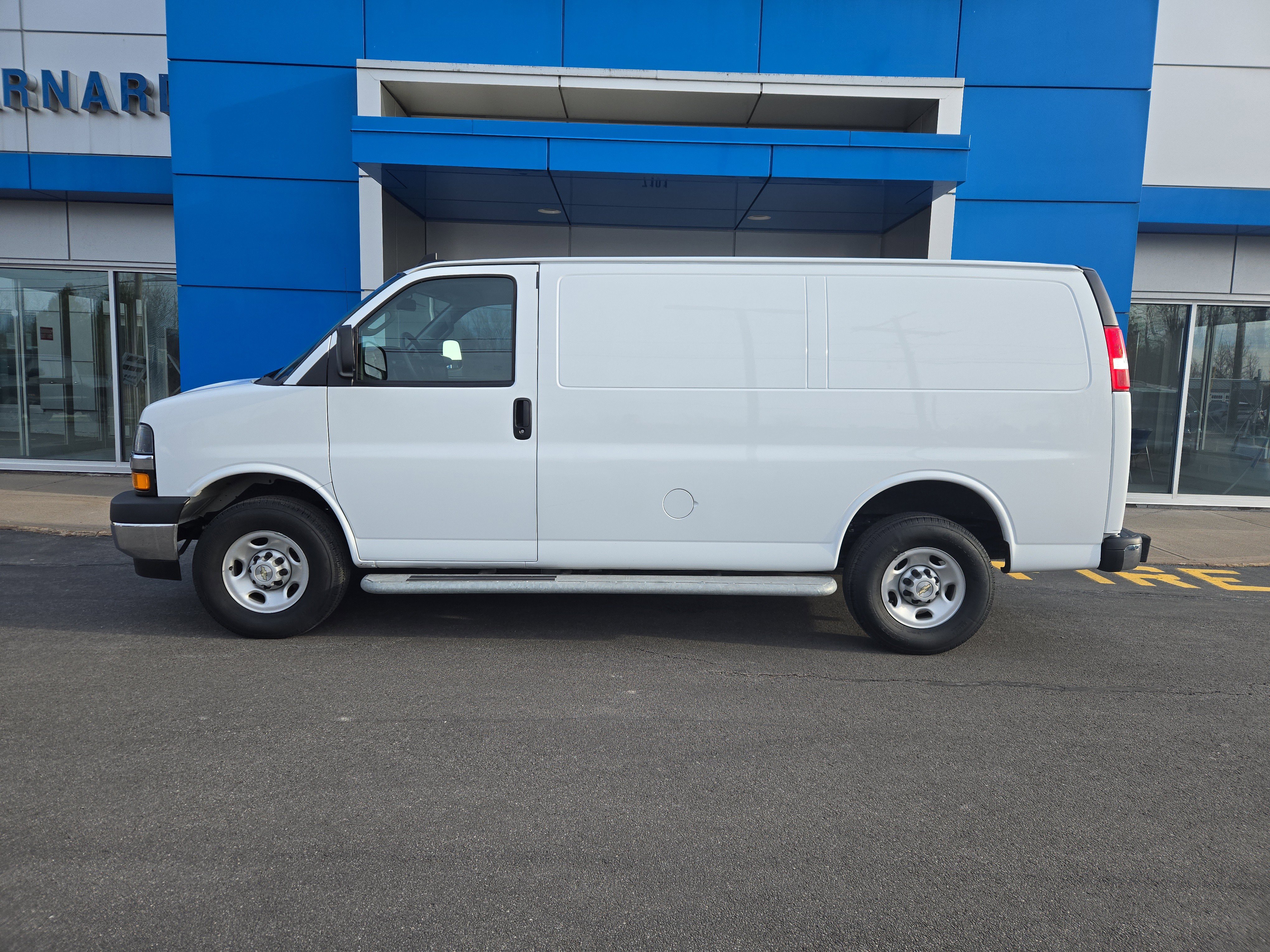 Certified 2024 Chevrolet Express 2500 w/ Driver Convenience Package image 6