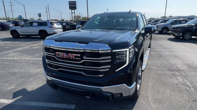 New 2026 GMC Sierra 1500 SLT w/ SLT Premium Package AWD/4WD image 5