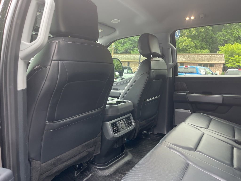 Used 2024 Ford F350 Lariat w/ Lariat Ultimate Package AWD/4WD image 13