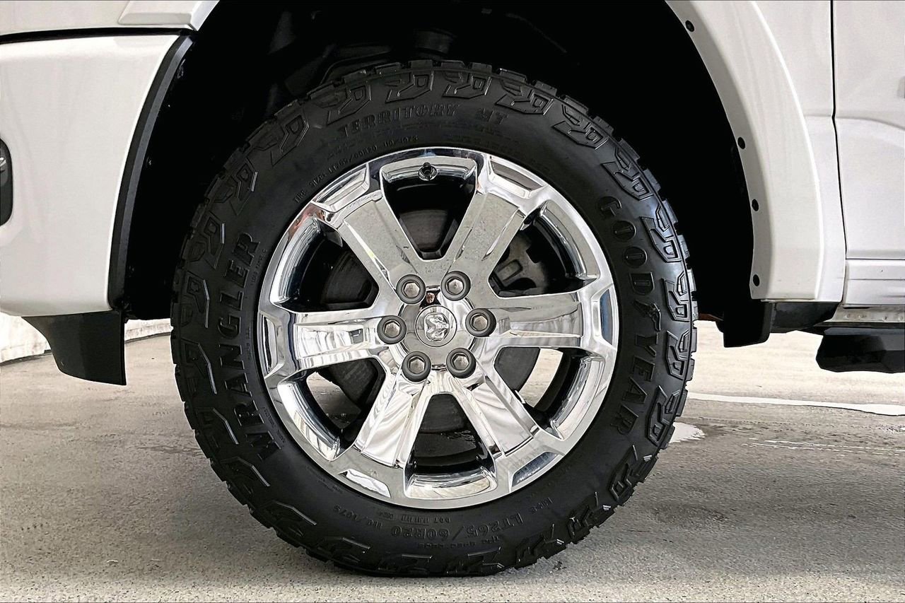 Used 2025 RAM 1500 Lone Star image 8