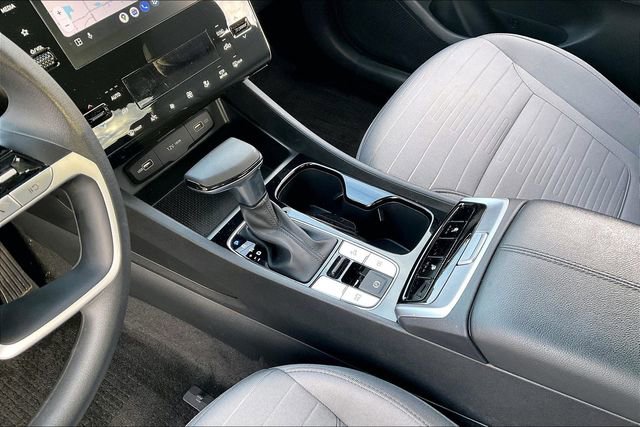 Certified 2024 Hyundai Santa Cruz SEL image 17