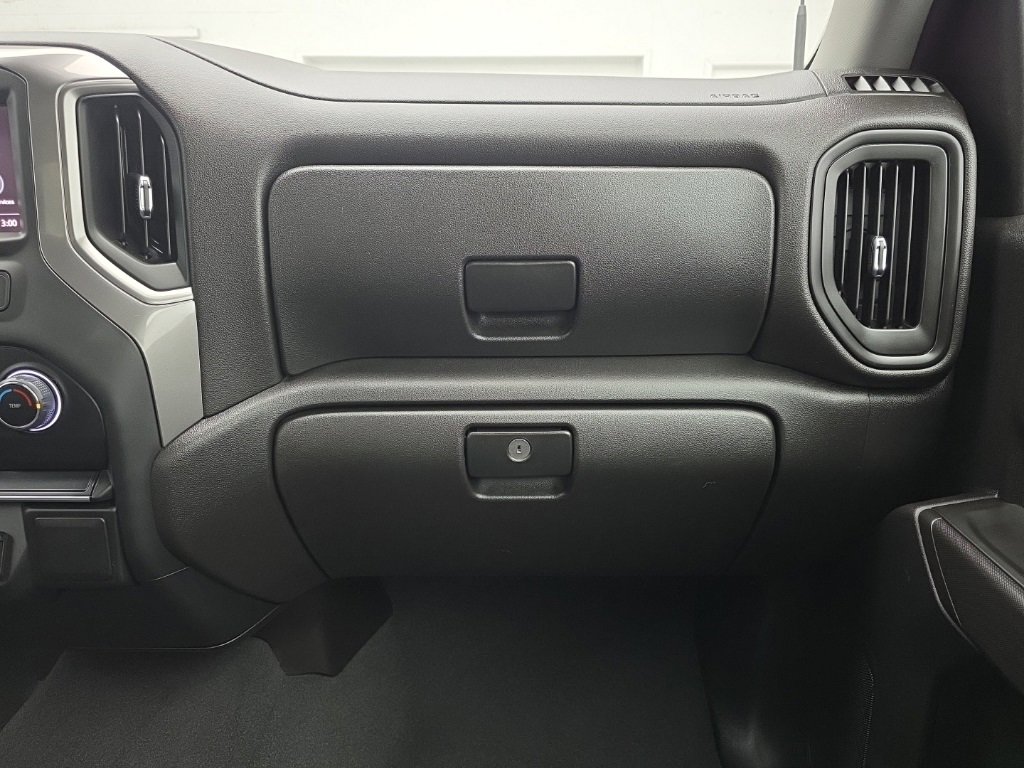 Used 2025 Chevrolet Silverado 2500 W/T image 34