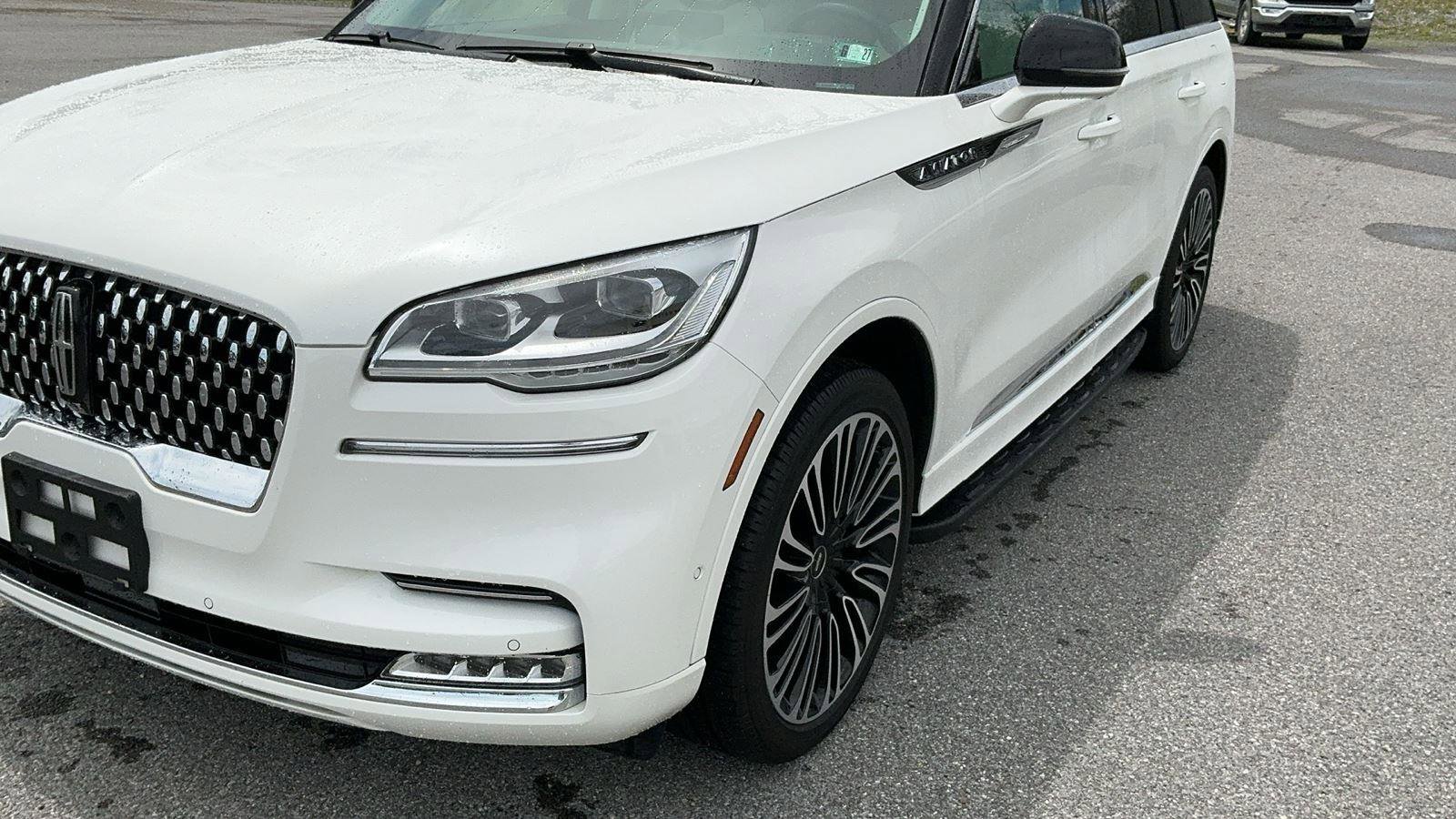 Used 2024 Lincoln Aviator Black Label