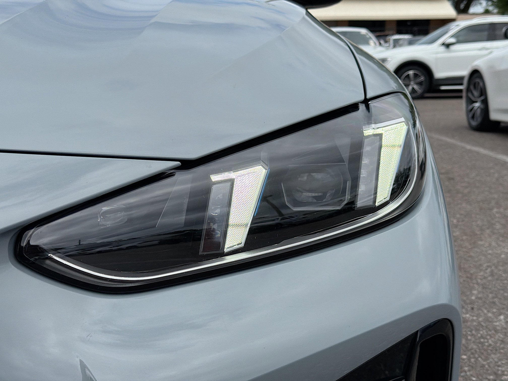 Used 2026 BMW M440i Coupe image 9