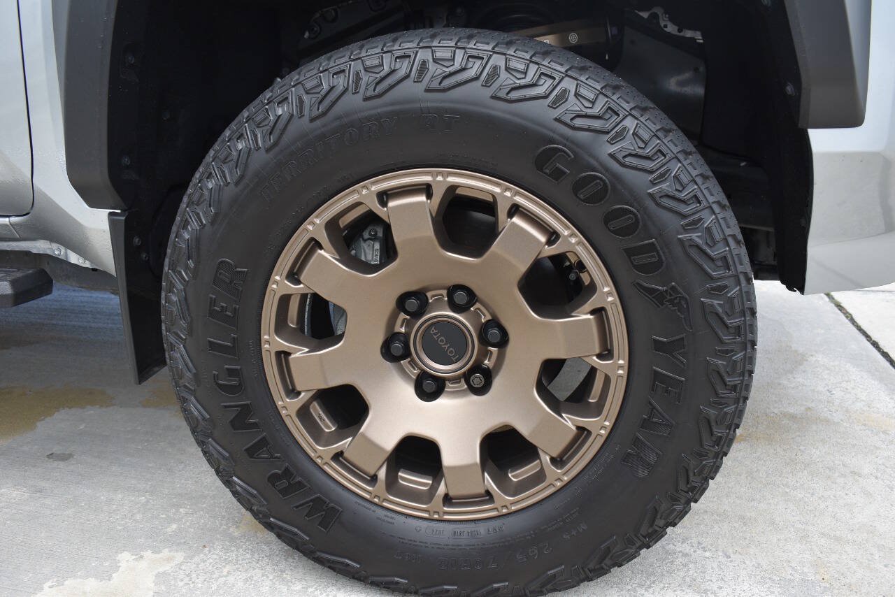 Used 2024 Toyota Tacoma 4x4 Double Cab Hybrid image 80
