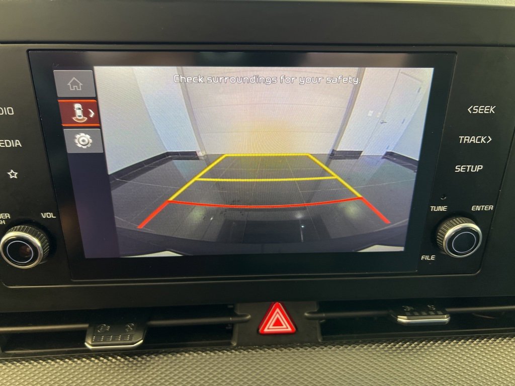 Used 2023 Kia Sportage LX image 11