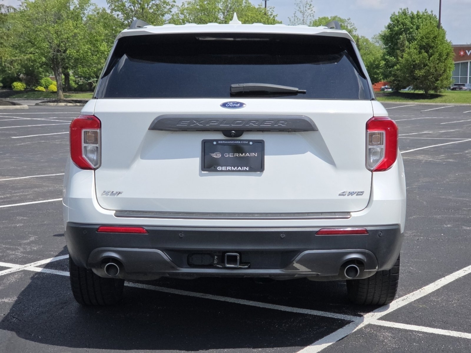 Used 2021 Ford Explorer XLT w/ Equipment Group 202A AWD/4WD image 23
