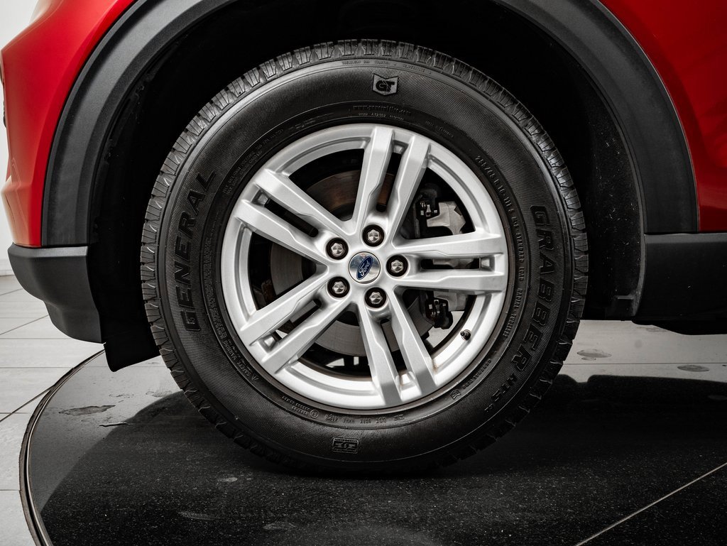 Used 2021 Ford Explorer XLT image 13