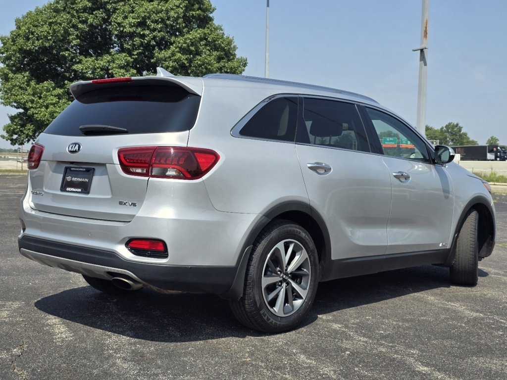 Used 2019 Kia Sorento EX w/ EX Touring Package AWD/4WD image 18