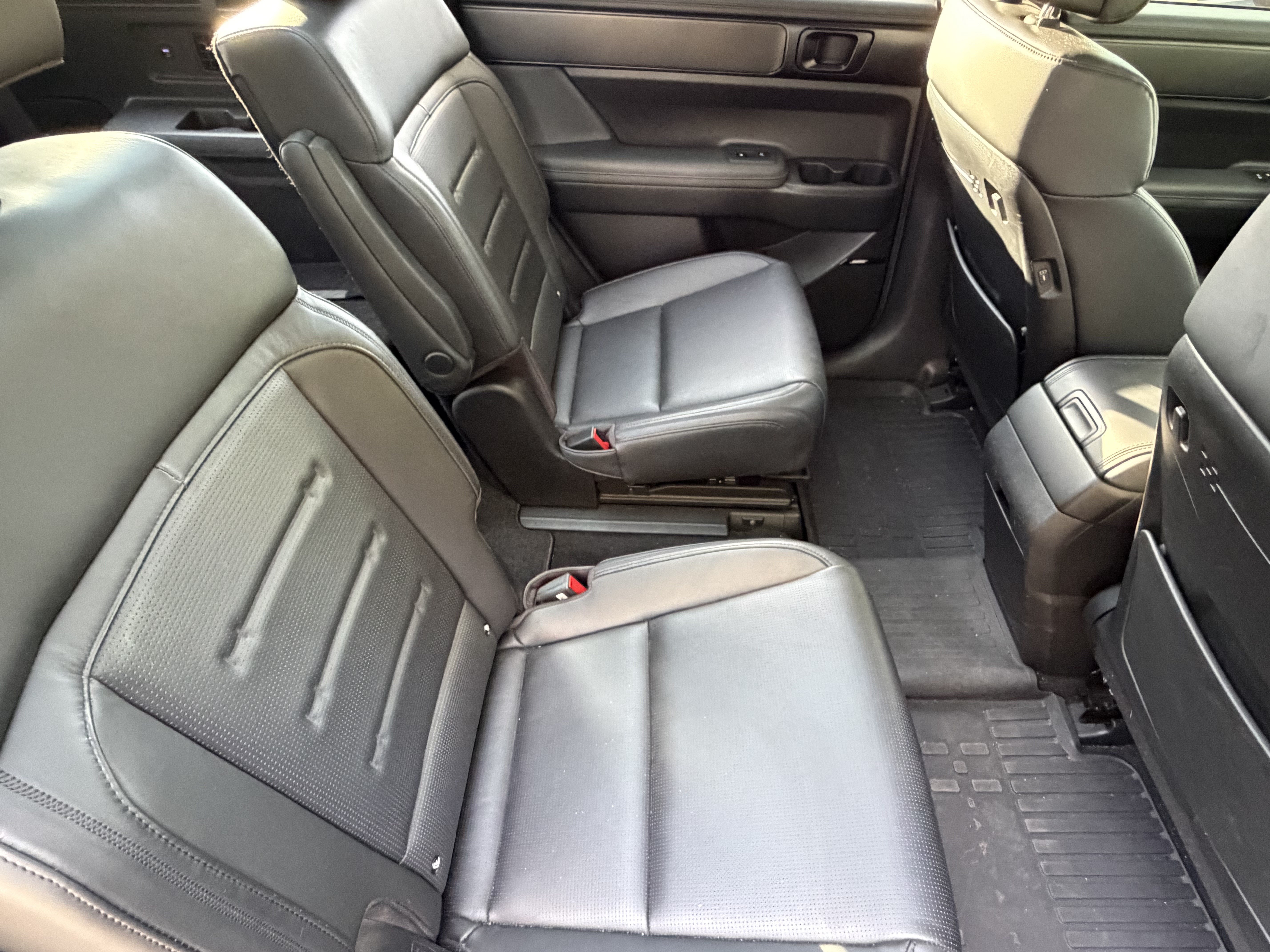 Used 2024 Hyundai Santa Fe Calligraphy AWD/4WD image 40