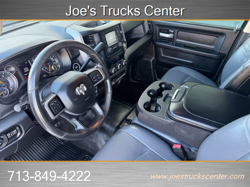 Used 2019 RAM 3500 Tradesman w/ Chrome Appearance Group RWD image 20