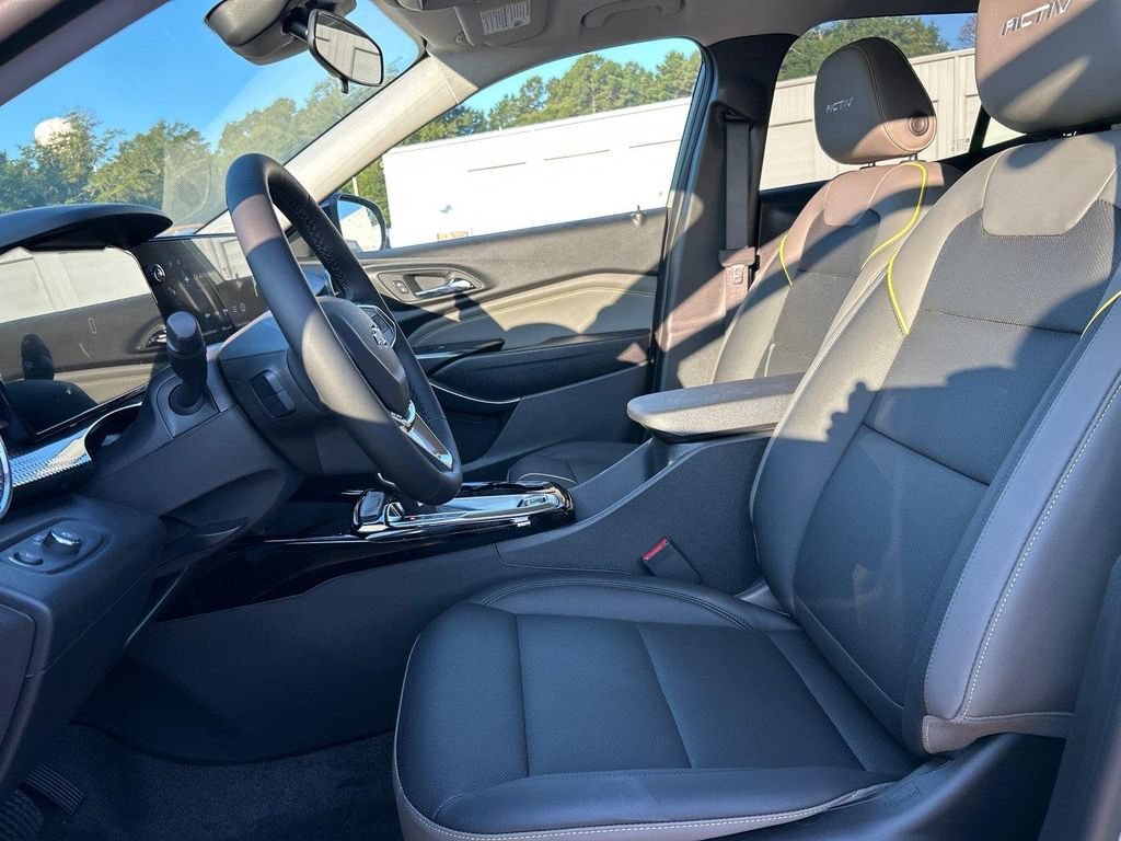New 2026 Chevrolet Trax ACTIV w/ Driver Confidence Package FWD image 21
