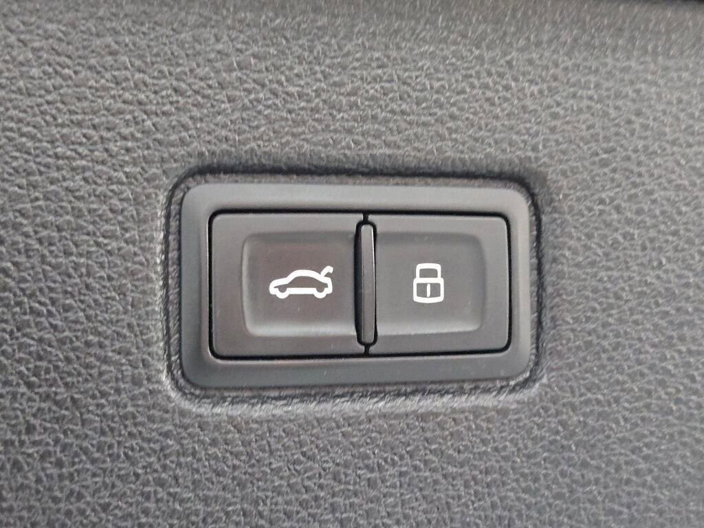 Used 2022 Audi Q7 2.0T Premium image 22