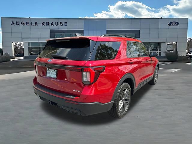 New 2026 Ford Explorer ST-Line w/ ST-Line Street Pack AWD/4WD image 7