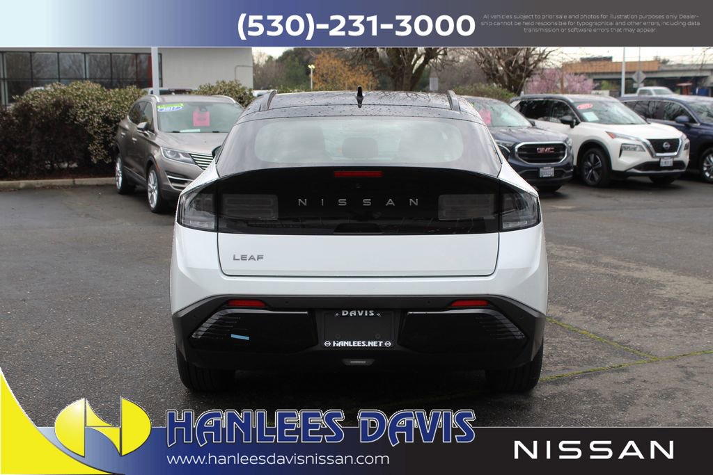 New 2026 Nissan Leaf Platinum+ w/ Cargo Package (Platinum+) image 8