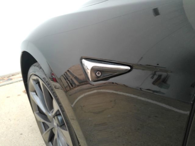 Used 2019 Tesla Model S Performance image 19