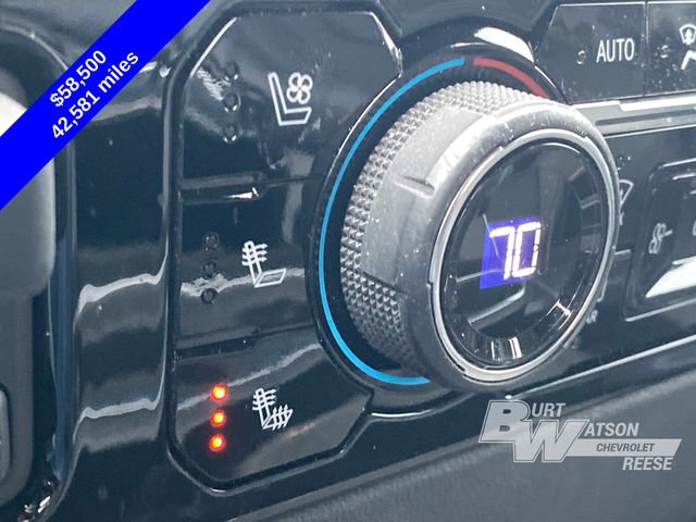 Used 2024 Chevrolet Silverado 2500 LTZ w/ LTZ Premium Package image 27