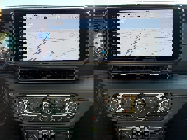 New 2025 Jeep Wrangler Unlimited Sahara image 13