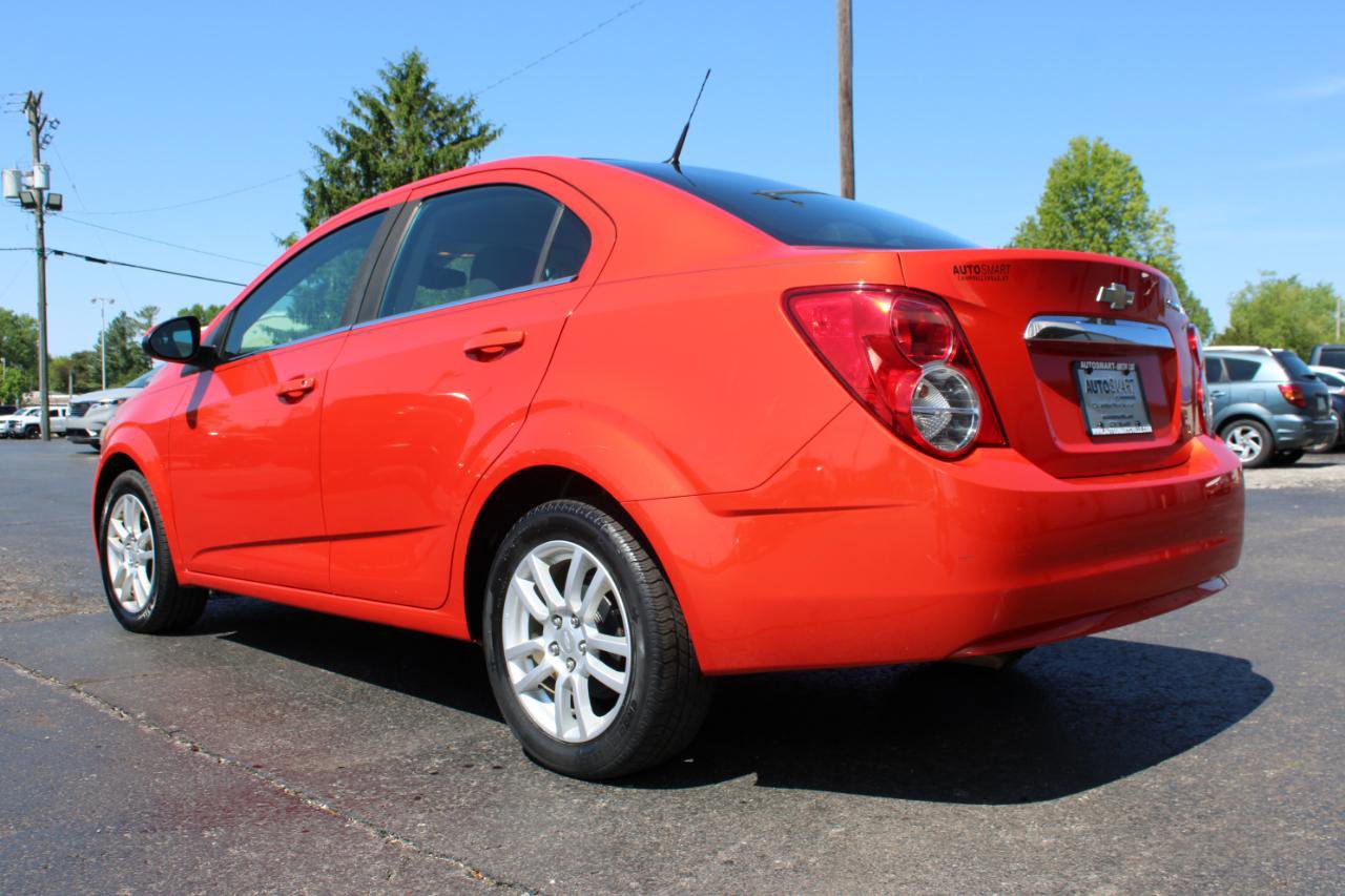 Used 2013 Chevrolet Sonic LT w/ Wheels and Fog Lamp Package FWD image 10