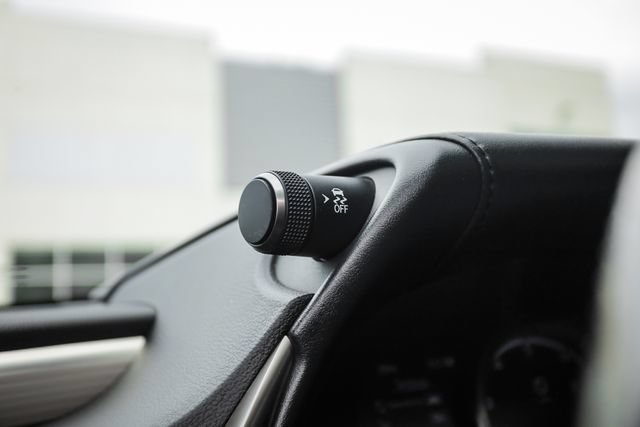 Used 2019 Lexus ES 350 F Sport w/ Accessory Package 2 FWD image 61