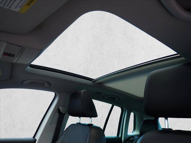 Used 2014 Volkswagen Tiguan SEL FWD image 11