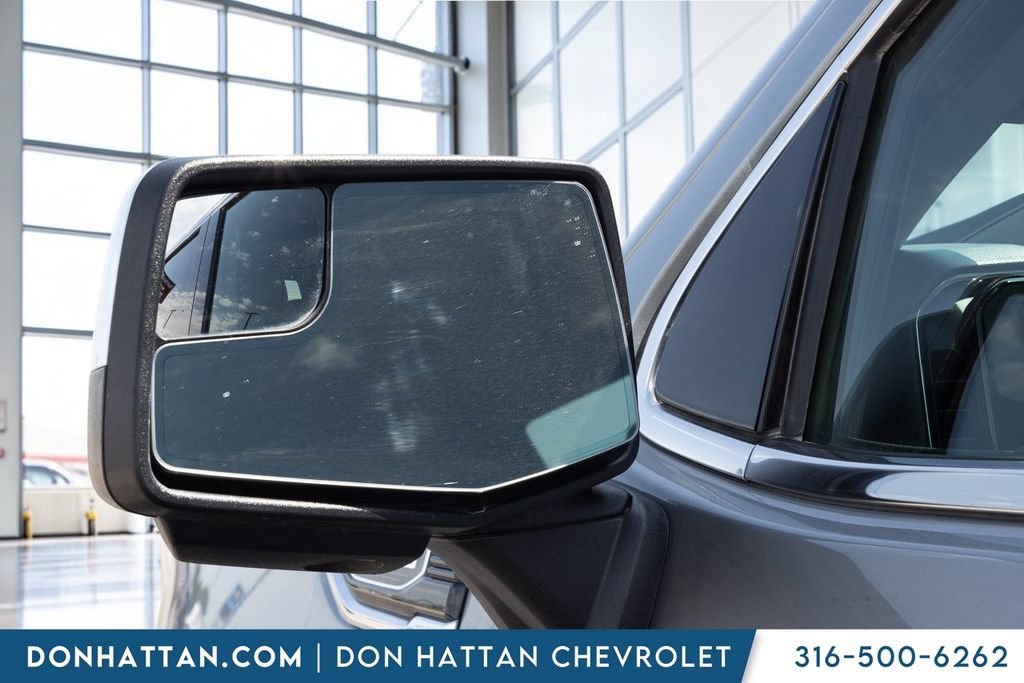 Used 2025 GMC Sierra 1500 SLT AWD/4WD image 27