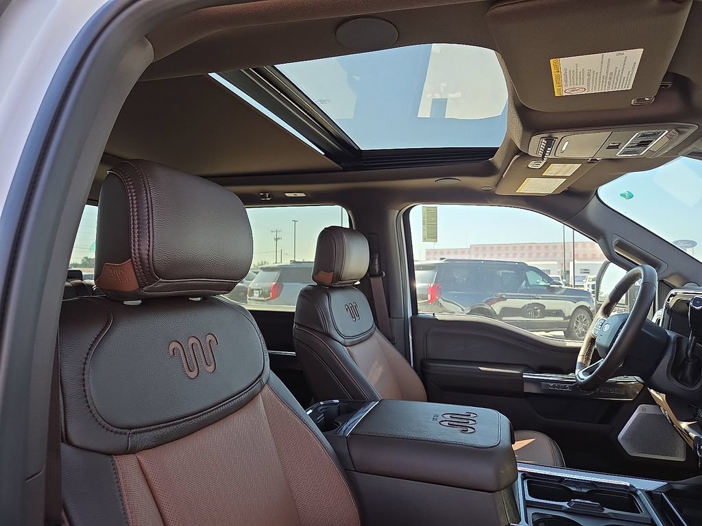 New 2026 Ford F350 King Ranch w/ Chrome Package AWD/4WD image 13