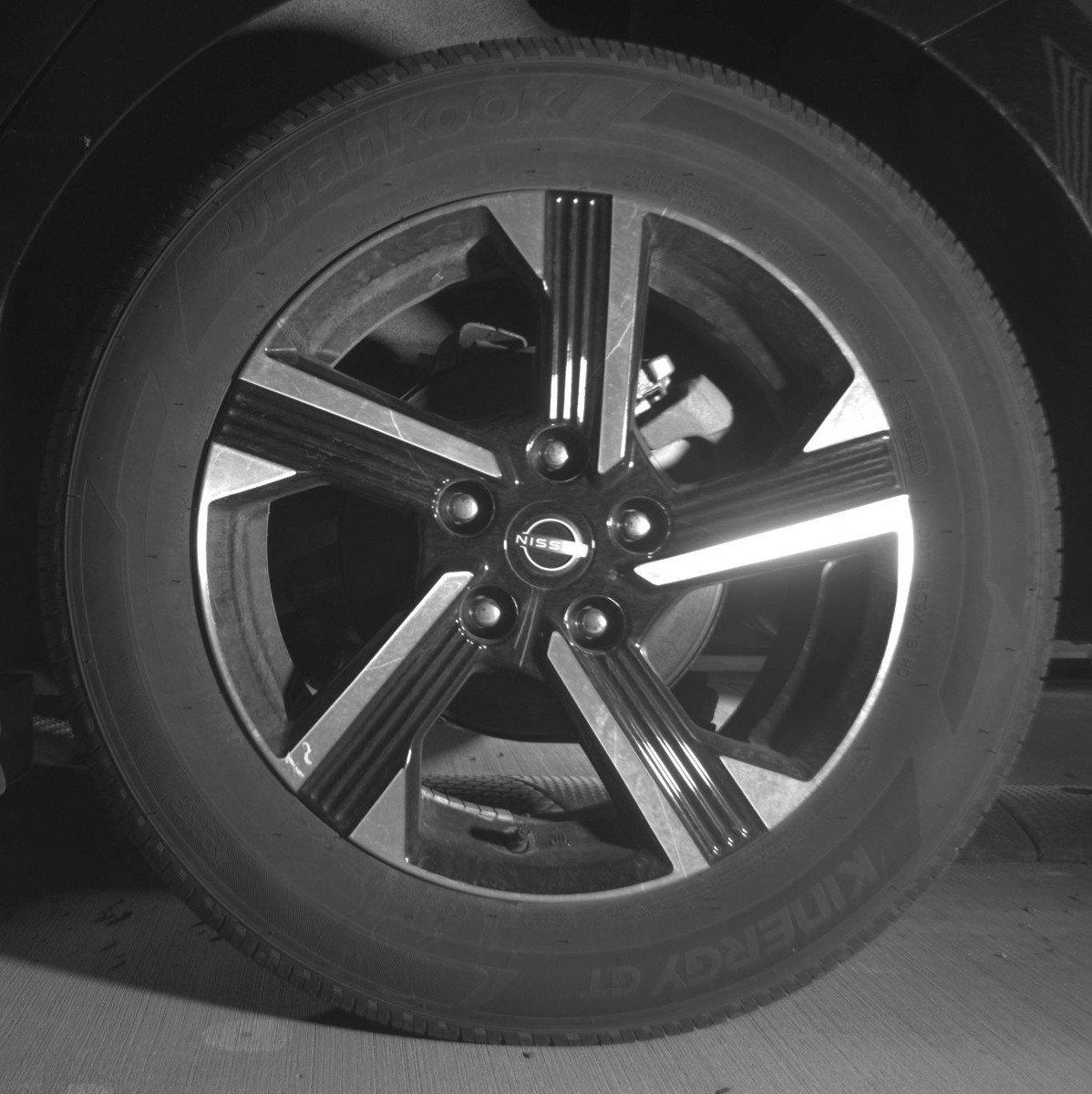 Used 2025 Nissan Sentra SV image 14