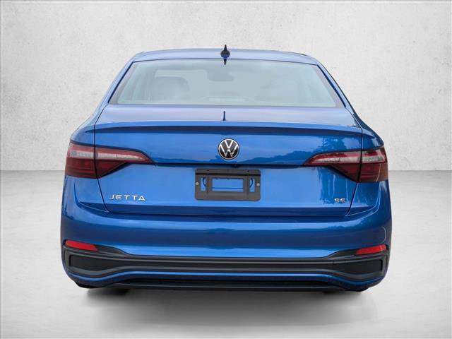 Used 2024 Volkswagen Jetta SE FWD image 7