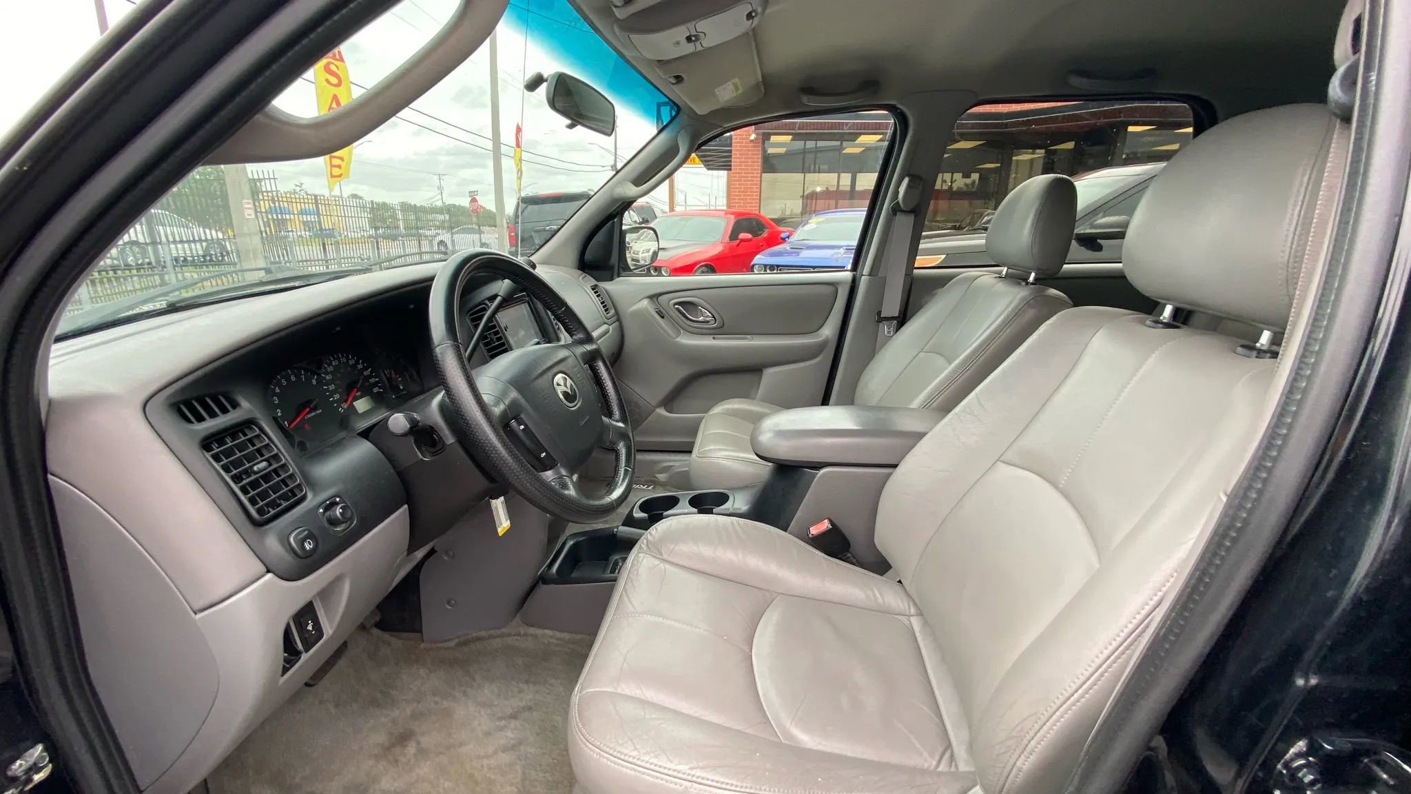 Used 2002 MAZDA Tribute ES image 14